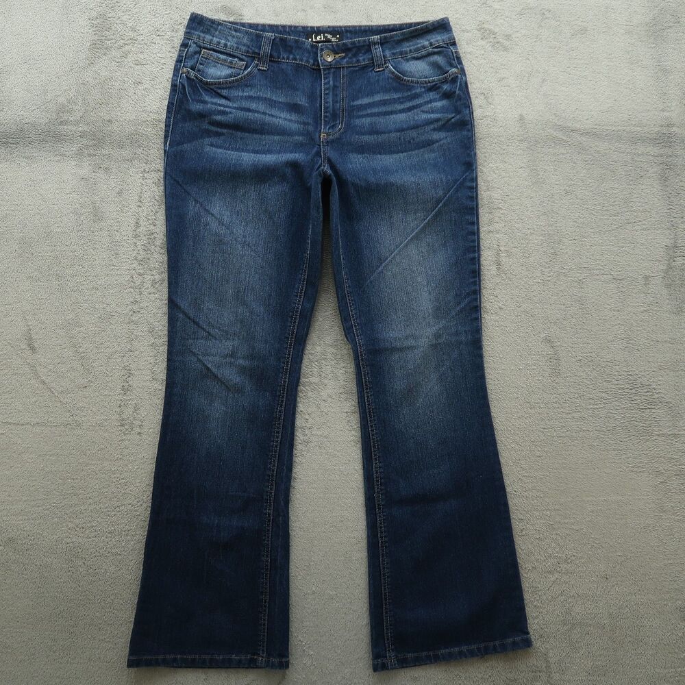 LEI Jeans Women's Fits 34x32.5 (No Tag) Mid-Rise Sophia Hipster Flare Stretch
